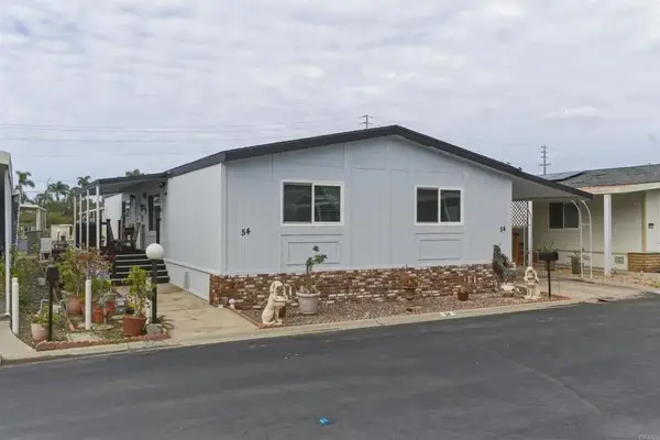 200 S Emerald #54, Vista, CA 92081