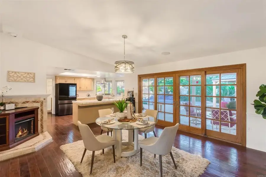 351 Sheila Lane, Fallbrook, CA 92028 - Image #3