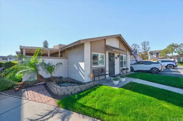 10321 Santana Ranch Dr., Santee, CA 92071