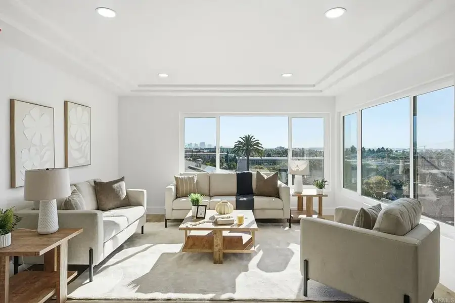 3046 Whittier Street, San Diego, CA 92106 - Image #2