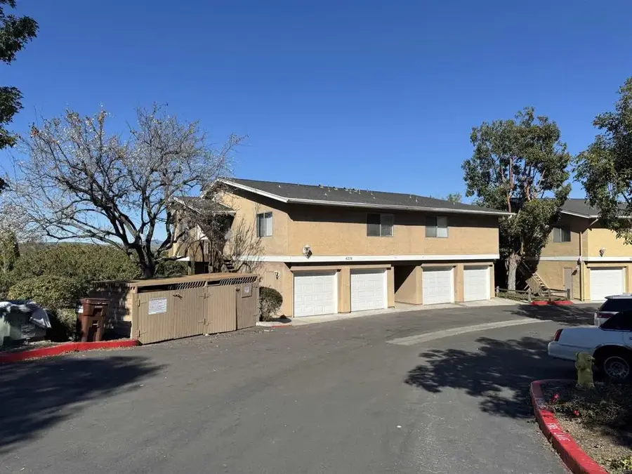 4208 La Casita Way #3, Oceanside, CA 92056 - Image #2