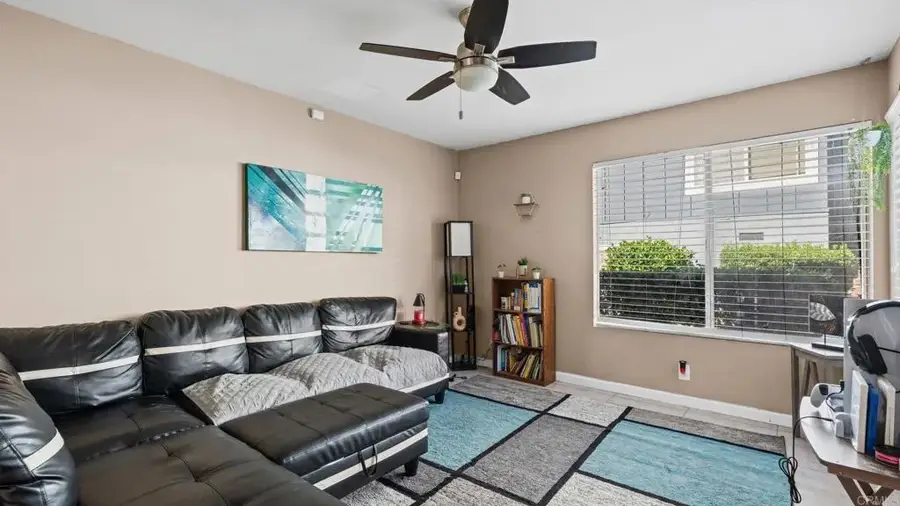 8146 Lemon Grove Way #B, Lemon Grove, CA 91945 - Image #3