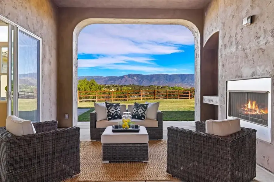 30811 Hilltop View Ct, Valley Center, CA 92082 - Image #3