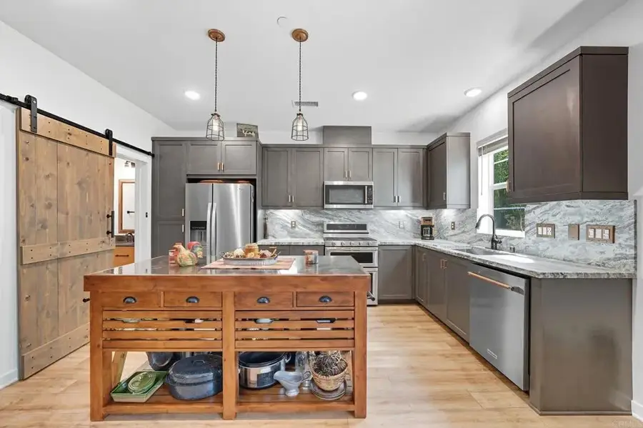 122 Diamante Road, San Marcos, CA 92078 - Image #2