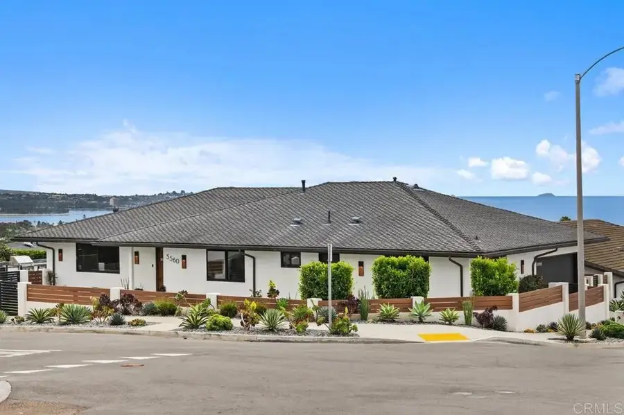 5560 Moonlight Lane, La Jolla, CA 92037 - Image #2