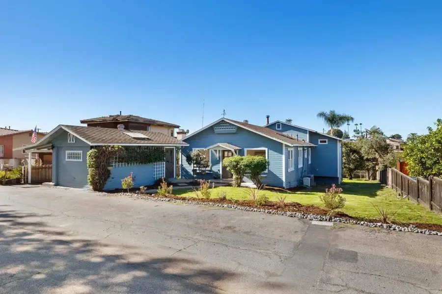 636 Arden Drive, Encinitas, CA 92024 - Image #2
