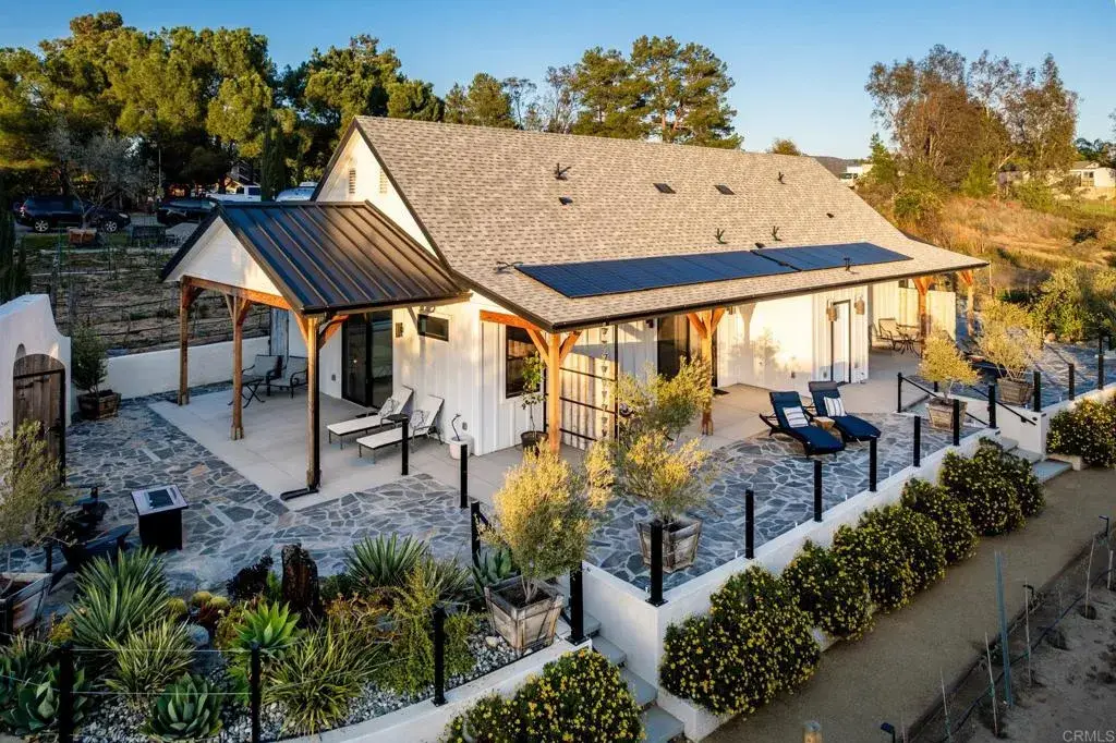 35715 Calle Nopal, Temecula, CA 92592 - Image #1