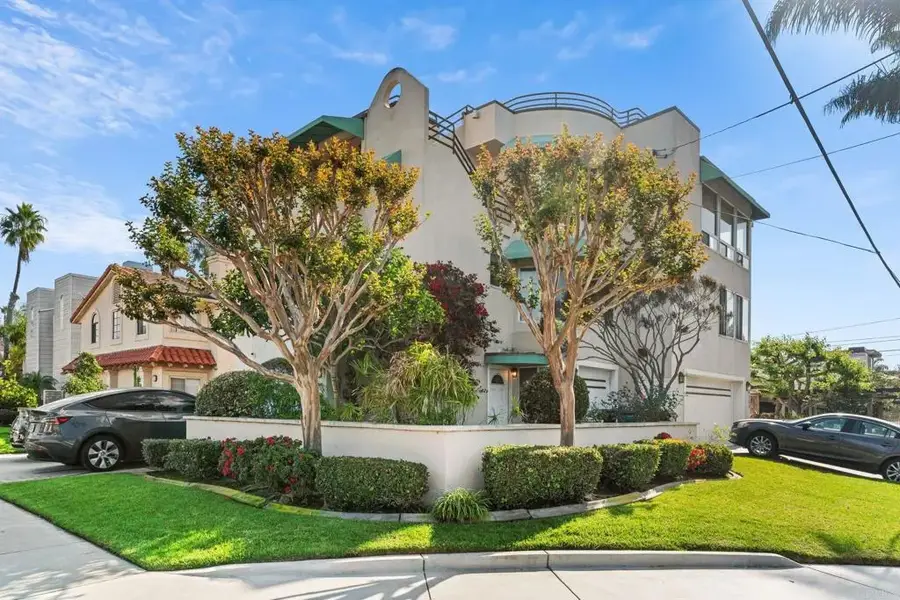 1105 Reed, San Diego, CA 92109 - Image #2