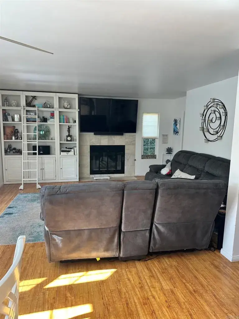 3929 Gaffney Court, San Diego, CA 92130 - #3