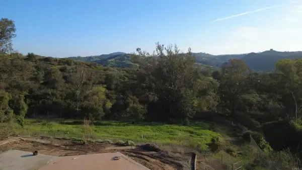 11271 Calle Oro Verde, Valley Center, CA 92082