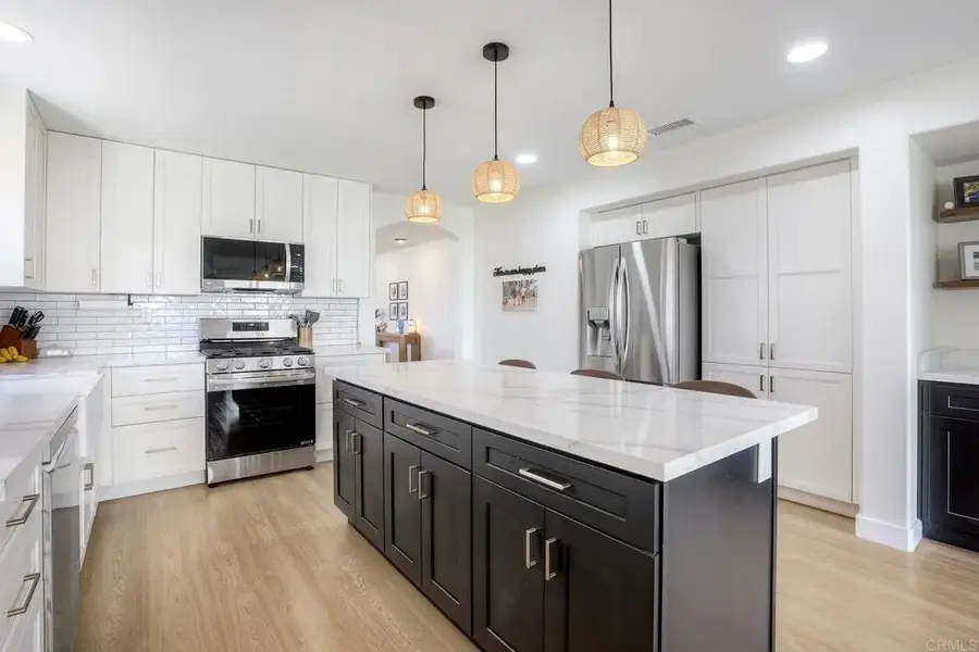 32274 Corte Illora, Temecula, CA 92592 - Image #2