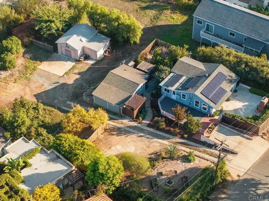 697 Ocean View, Encinitas, CA 92024 - Image #2