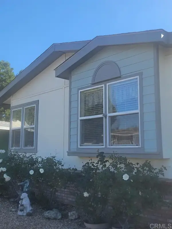 21202 Blue Curl, Canyon Country, CA 91351