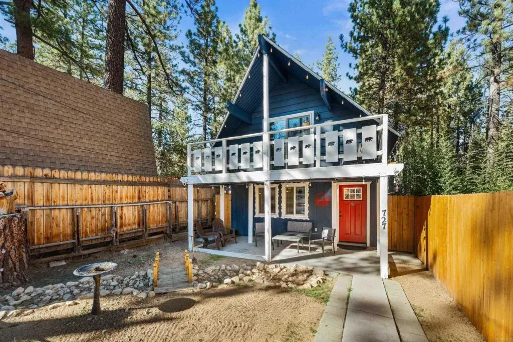727 Elysian Boulevard, Big Bear City, CA 92314 - Image #1