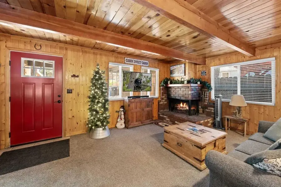 727 Elysian Boulevard, Big Bear City, CA 92314 - Image #3