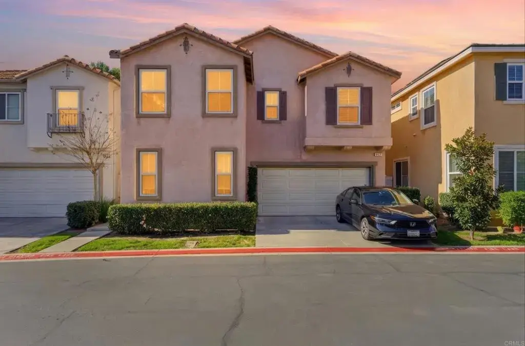 417 Swansea, Escondido, CA 92027 - #1