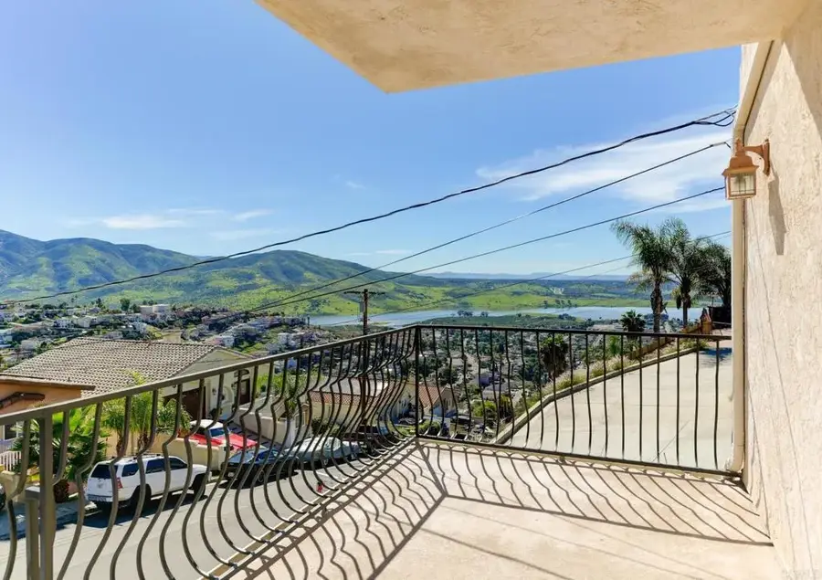 1634 La Presa Avenue, Spring Valley, CA 91977 - #2