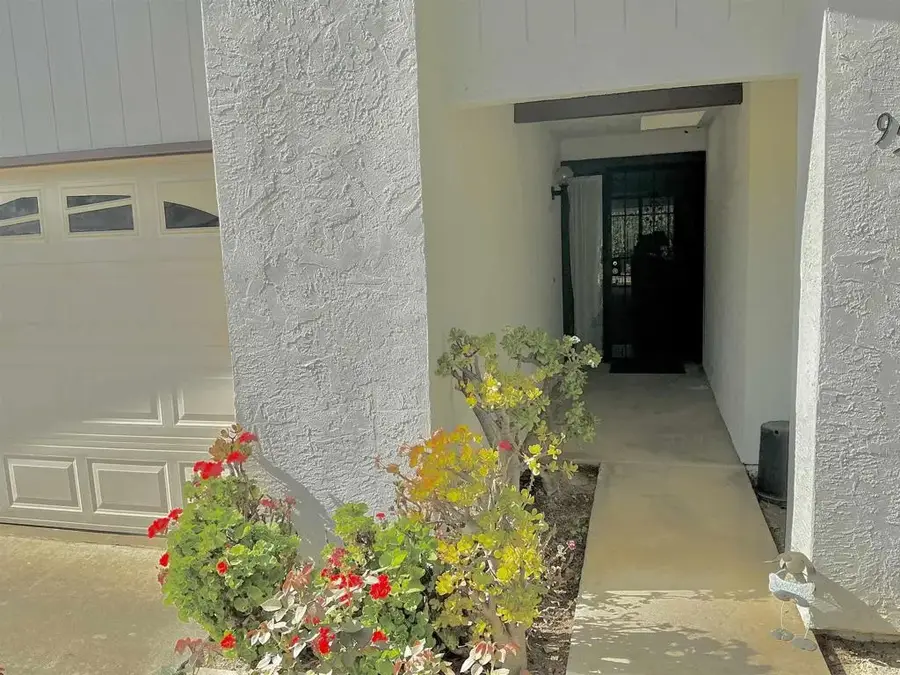 956 Woodcreek Road, Fallbrook, CA 92028 - #2