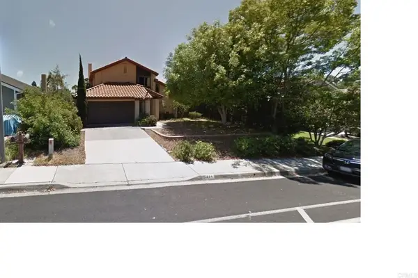 824 Glen Arbor Dr, Encinitas, CA 92024