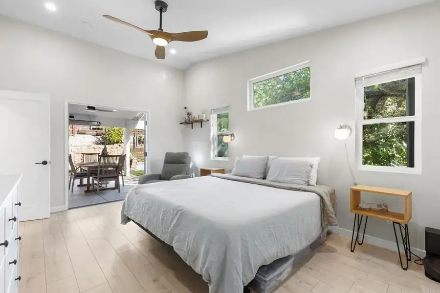 271 Coneflower Street, Encinitas, CA 92024 - #2