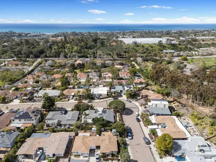 271 Coneflower Street, Encinitas, CA 92024 - #3