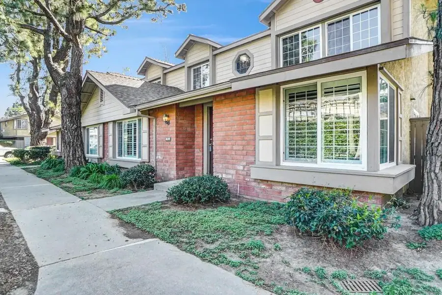 1887 Montgomery Avenue, San Buenaventura Ventura, CA 93004 - #3