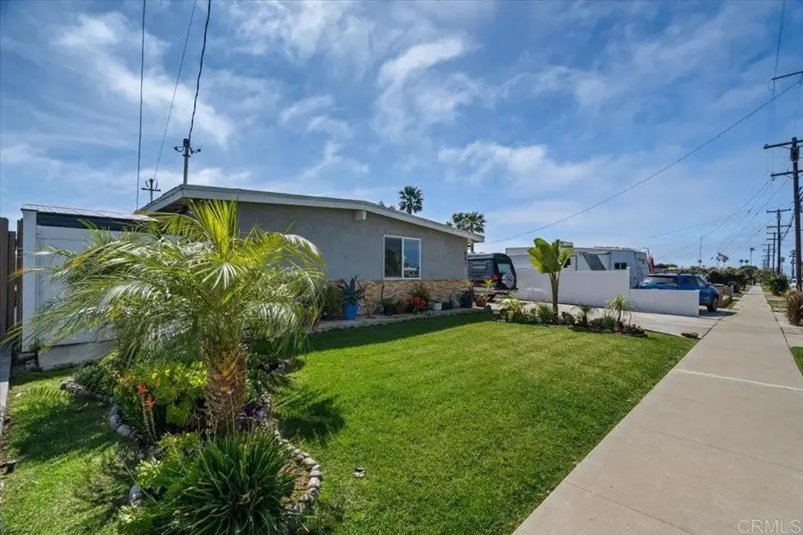 851 Holly Avenue, Imperial Beach, CA 91932 - #2