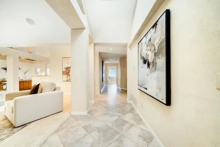 7240 Caminito Cruzada, La Jolla, CA 92037 - #3