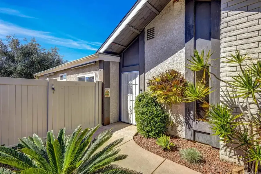 1733 Schooner Way, Carlsbad, CA 92008 - #3