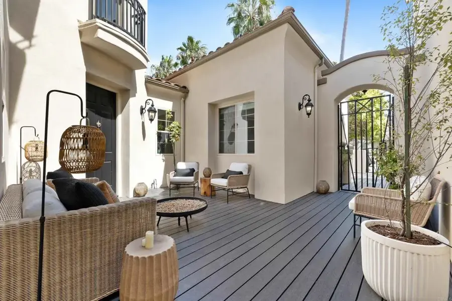 2124 Historic Decatur Rd, San Diego, CA 92106 - #3