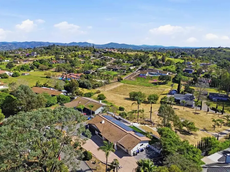 358 Spanish Spur, Fallbrook, CA 92028 - #3