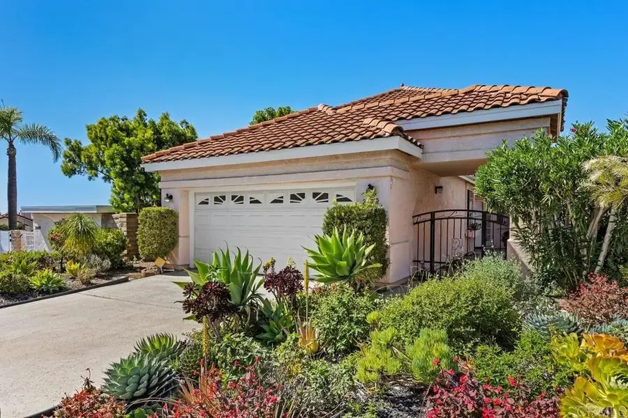 2478 Eagle Crest Ln, Vista, CA 92081 - #3