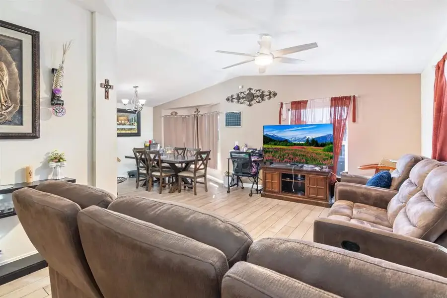 1638 Calavo #34, Fallbrook, CA 92028 - #3