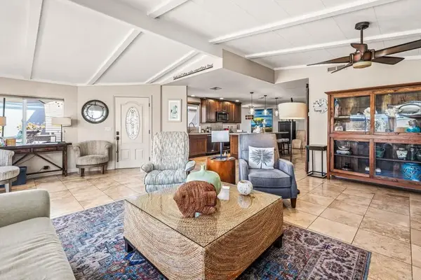 7302 Santa Barbara #323, Carlsbad, CA 92011