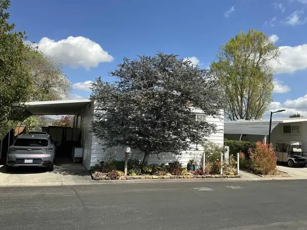 525 W El Norte Pkwy #234, Escondido, CA 92026