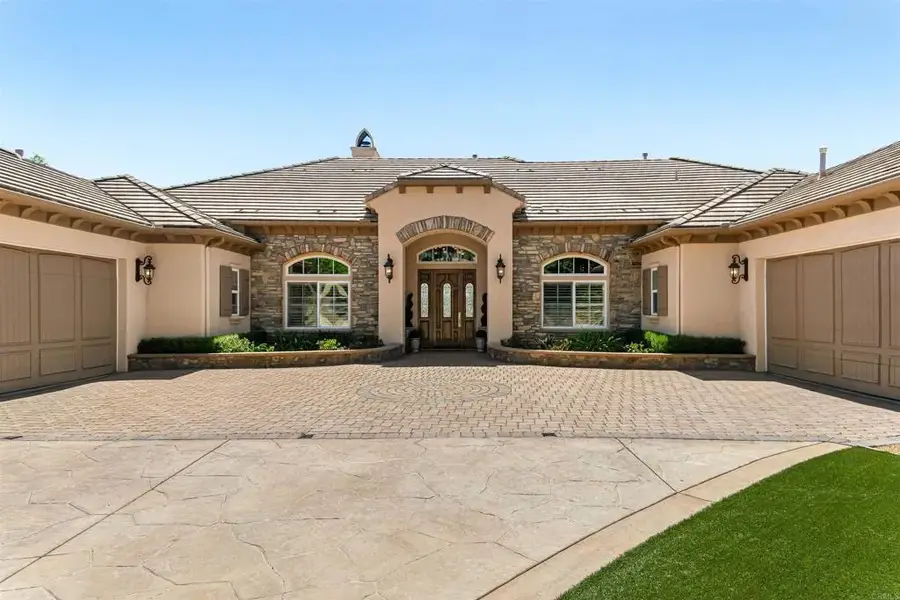 30243 Au Bon Climat Ct, Bonsall, CA 92003 - #2