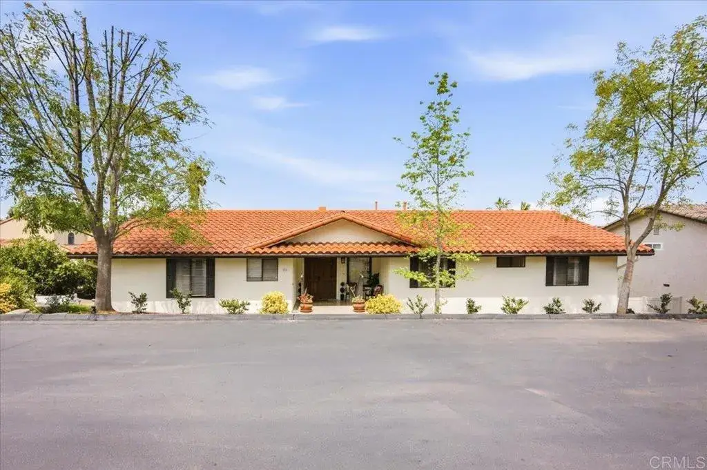 258 Vista Grande, Escondido, CA 92025 - #1