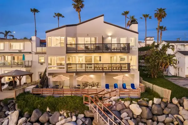 1317 S Pacific Street, Oceanside, CA 92054