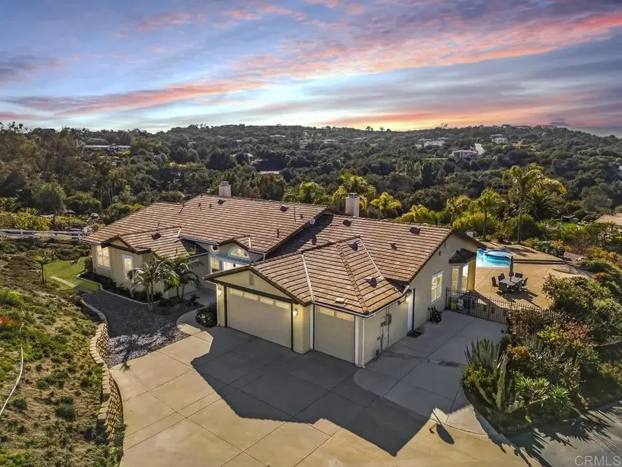 27051 Toyon Ridge Trail, Valley Center, CA 92082 - #2