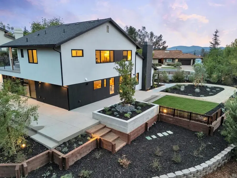 806 Needlerock Place, Escondido, CA 92025 - #3