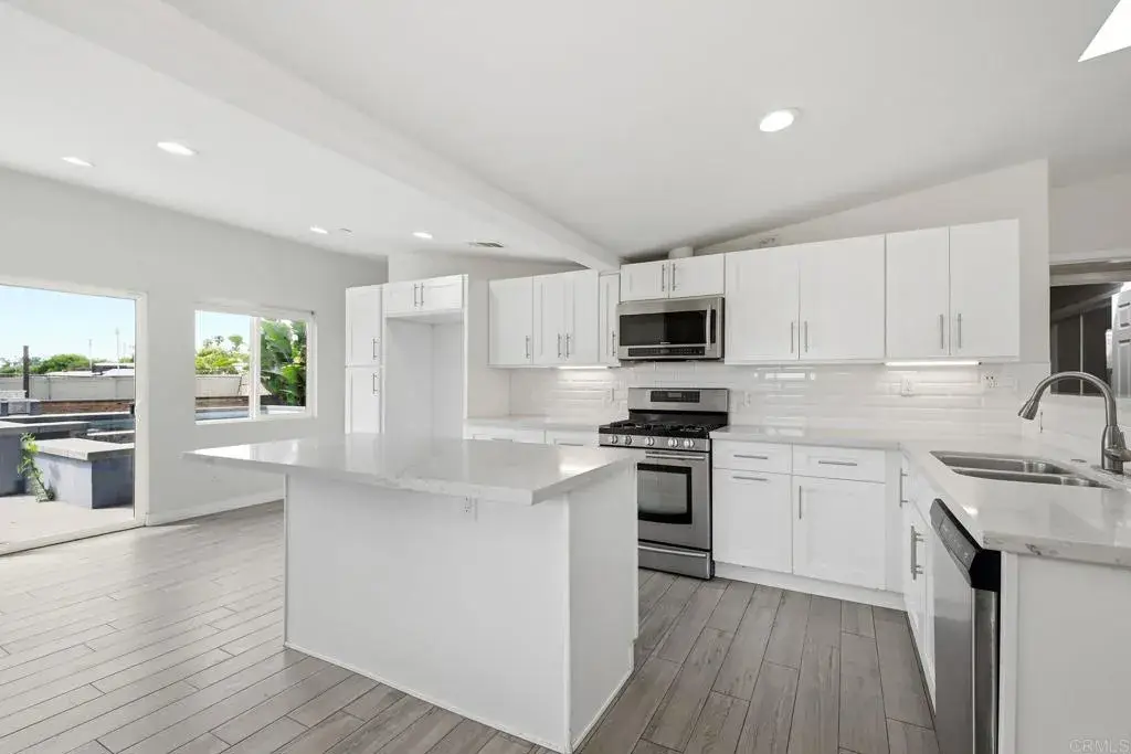 648 Cocapah Street, Vista, CA 92083 - #1