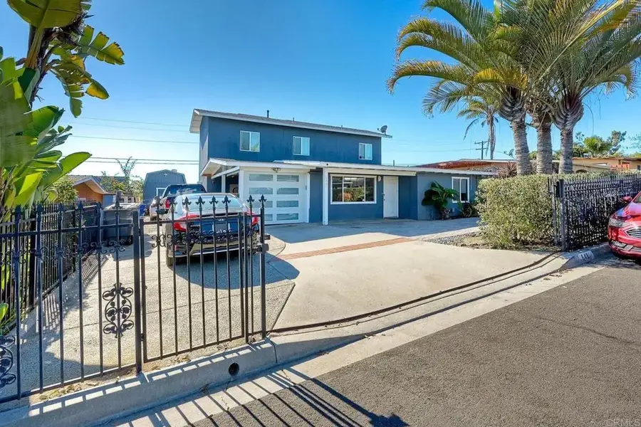 648 Cocapah Street, Vista, CA 92083 - #3