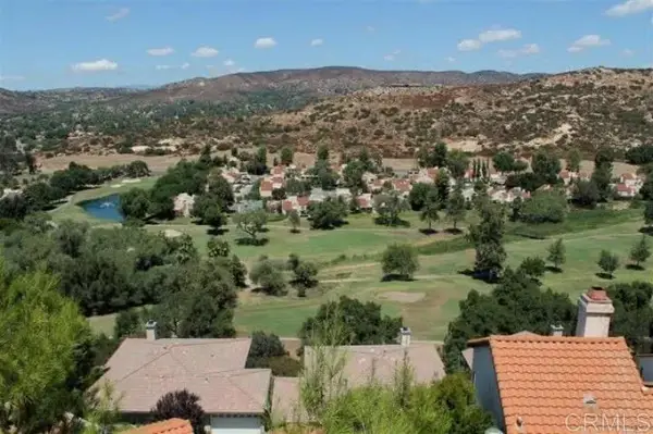 15615 Vista Vicente Drive #11, Ramona, CA 92065