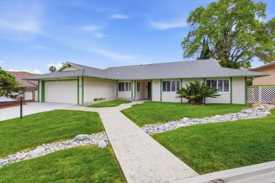 1071 La Reina Drive, San Marcos, CA 92078 - #3