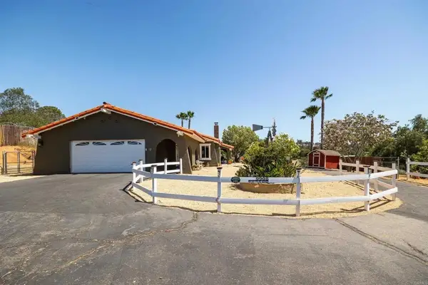 9908 West Lilac, Escondido, CA 92026
