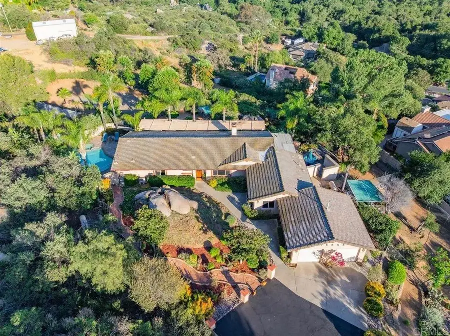 16355 Whispering Oaks Drive, Ramona, CA 92065 - #2