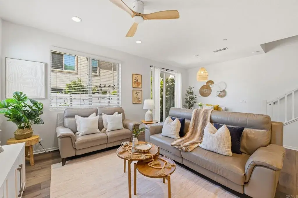 1175 Via Lucero, Oceanside, CA 92056 - #1