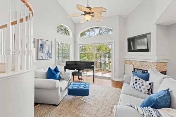 12041 Tivoli Park Row #1, San Diego, CA 92128