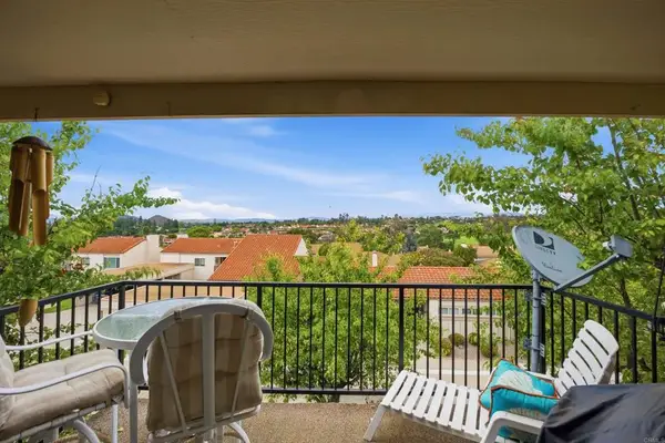17458 Plaza Amimado #127, Rancho Bernardo (san Diego), CA 92128