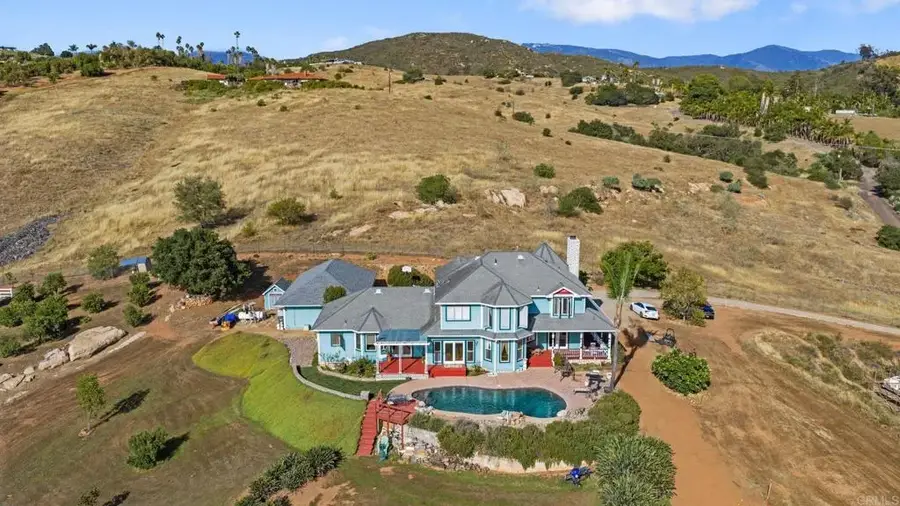 11060 San Luis Rey Dr, Valley Center, CA 92082 - #3